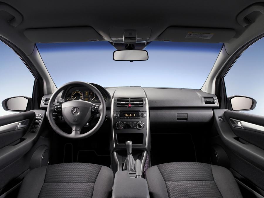  Mercedes-Benz A180 CDI 5-Door 2004 года  (фото 5 из 10)